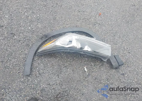 2018 Toyota Highlander Se z USA, uszkodzony, nr VIN 5TDJZRFH6JS486100